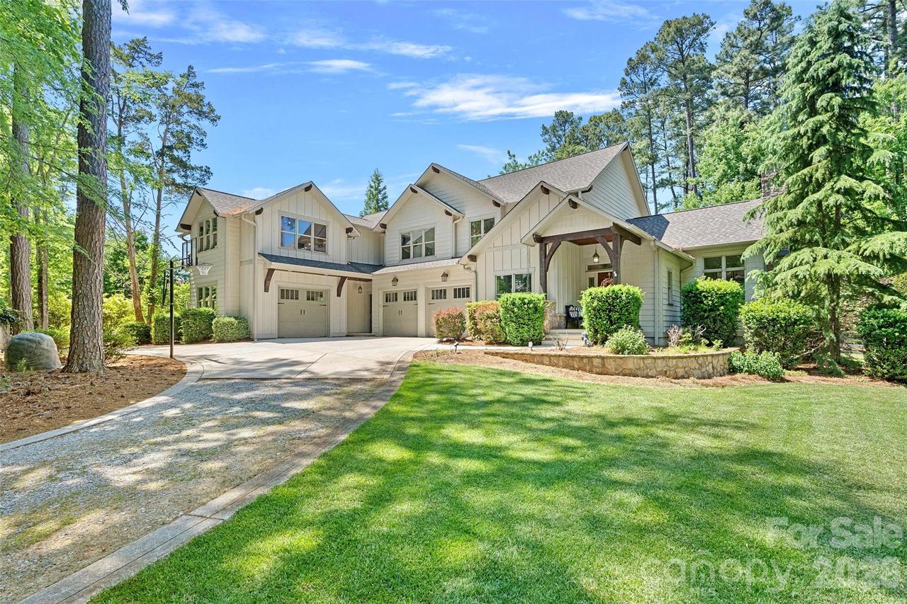 236 Tuskarora Tr., Mooresville, NC 28117