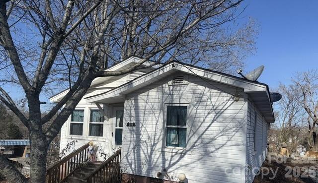 901 State St Extension, Marion, NC 28752