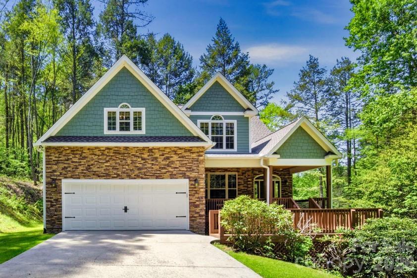 280 Bear River Lodge Tr., Marshall, NC 28753