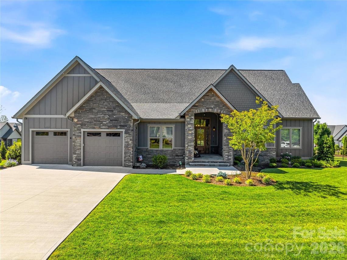 400 Samuel Dr., Mills River, NC 28759