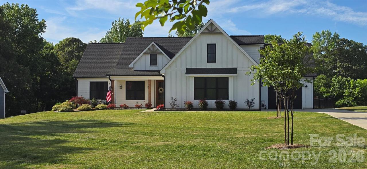 5282 Lake Glenn Dr., Stanfield, NC 28163