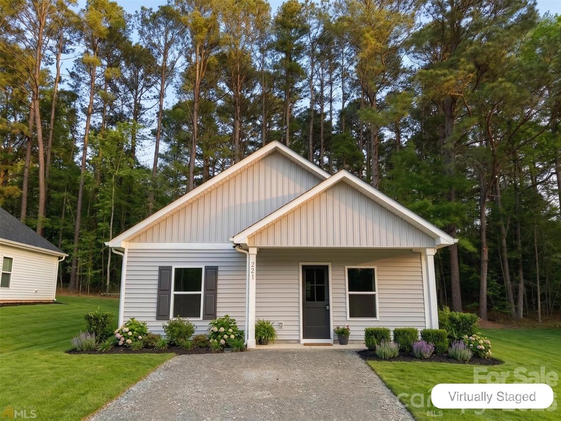 221 Carlie St., Norwood, NC 28128