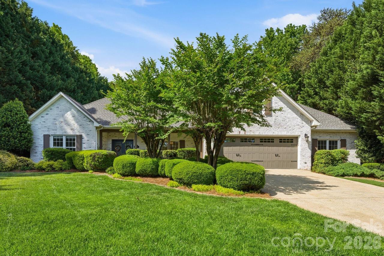 8247 Camelia Ln., Denver, NC 28037