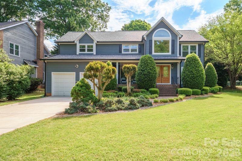 12504 Cliffcreek Dr., Huntersville, NC 28078
