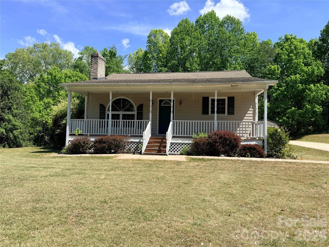 2498 Melvin Propst Dr., Morganton, NC 28655