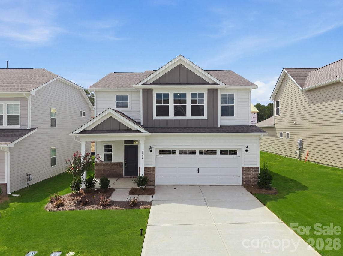 1039 Rocking Horse Rd., Indian Trail, NC 28079