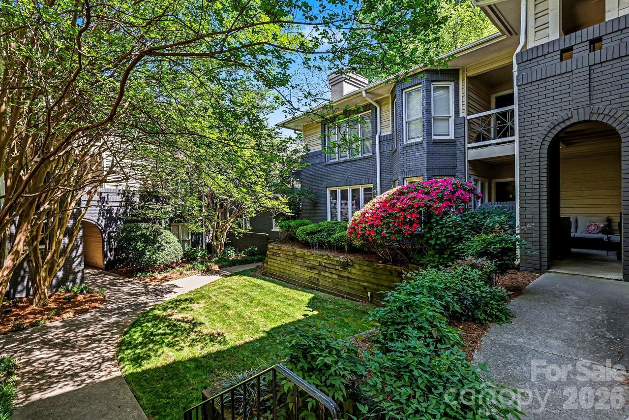 601 Queens Rd. #A, Charlotte, NC 28207