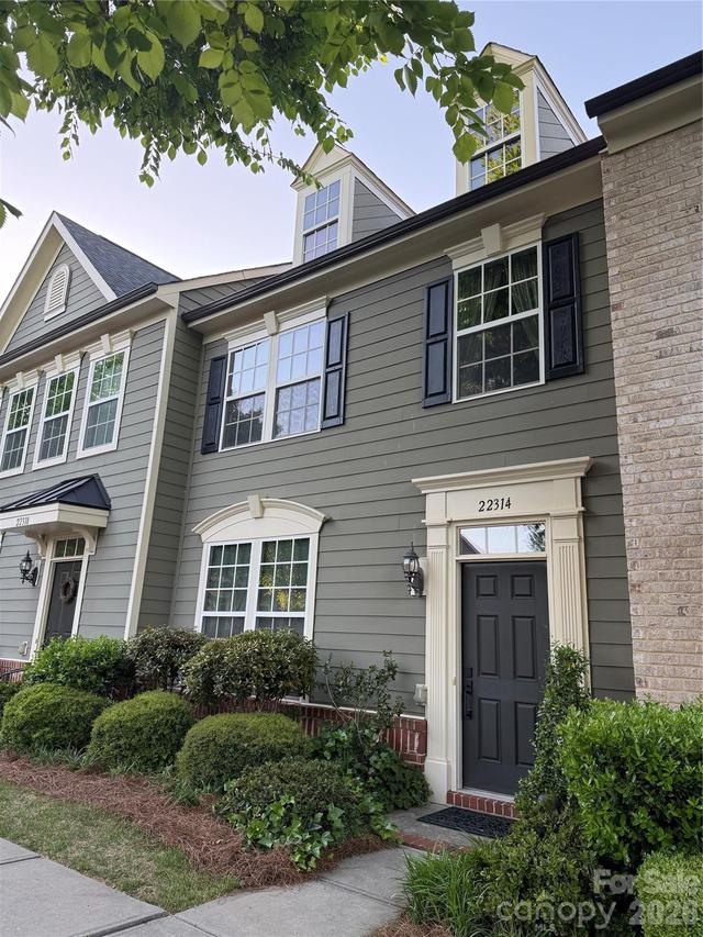 22314 Market St., Cornelius, NC 28031