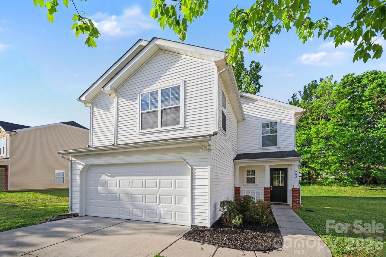 2021 Sonoma Valley Dr., Charlotte, NC 28214