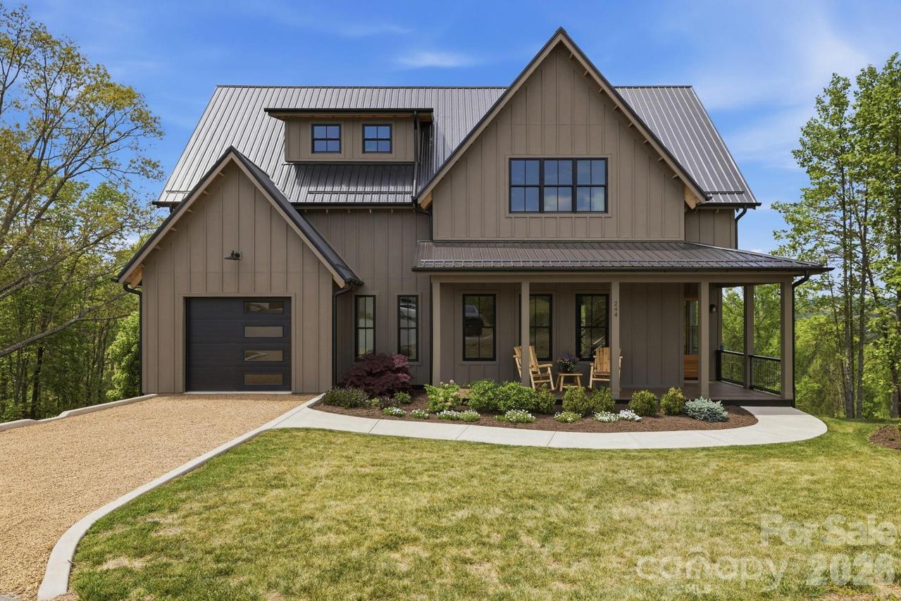 244 Westridge Farm Rd., Asheville, NC 28804