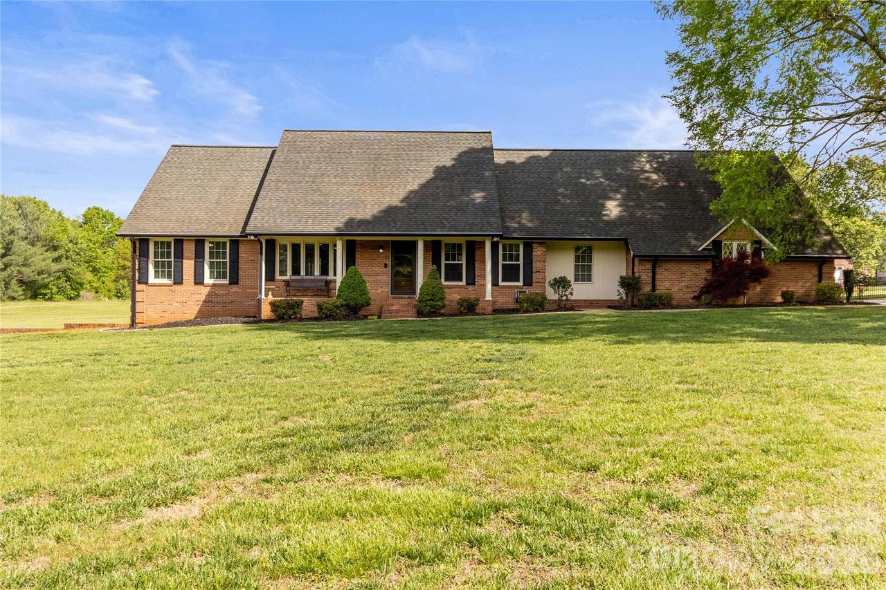 1178 Nc 182 Hwy., Lincolnton, NC 28092