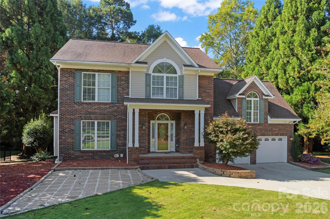 220 35th Ave., Hickory, NC 28601