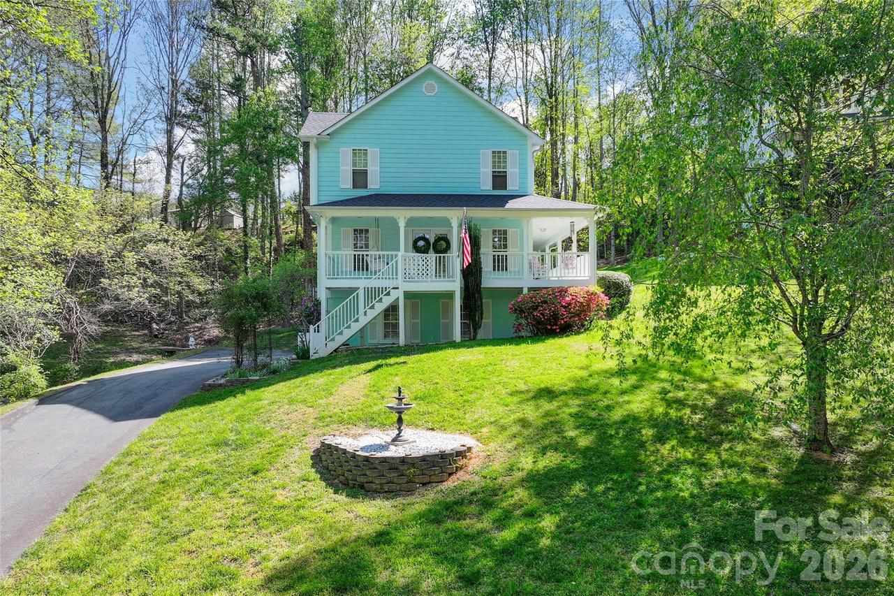 119 Friendly Ln., Asheville, NC 28806