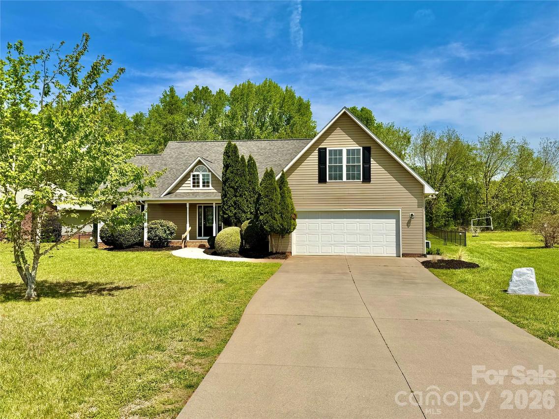 1070 Lucky Ln., Salisbury, NC 28146