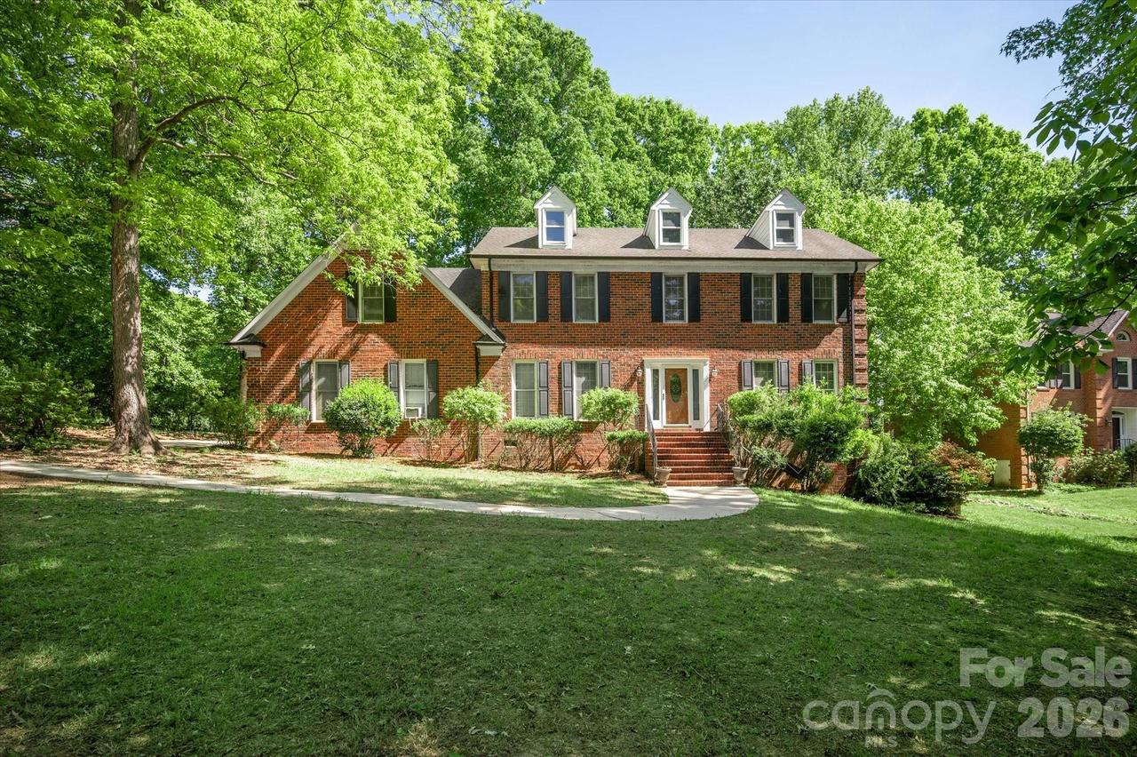 8149 Shannon Woods Ln., Matthews, NC 28104