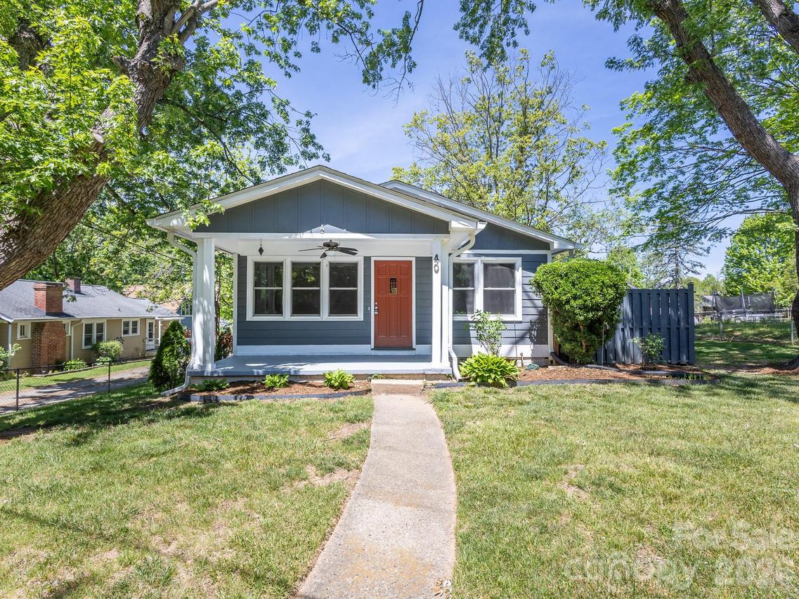 40 Oakley Rd., Asheville, NC 28803