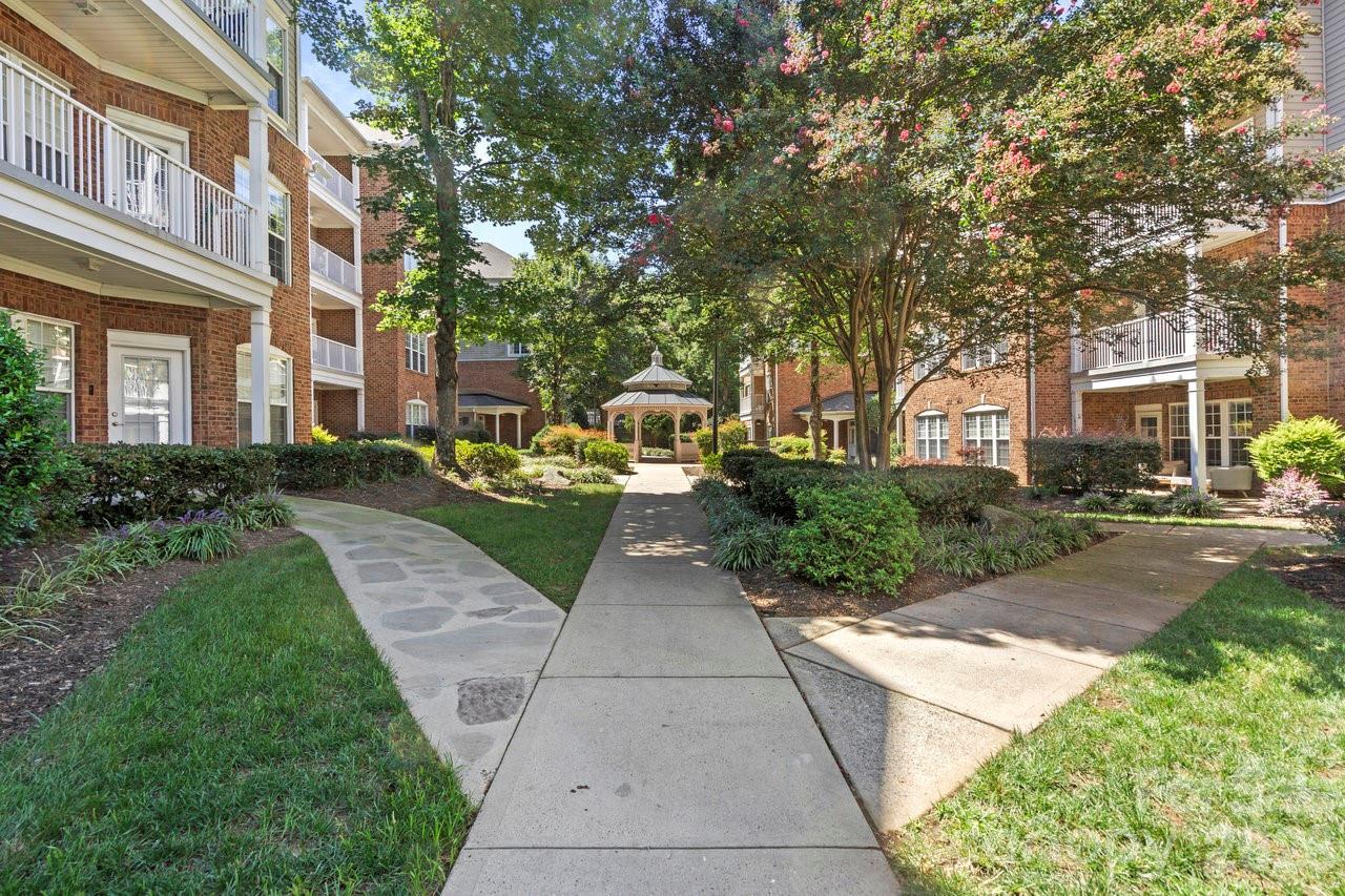 3204 Margellina Dr., Charlotte, NC 28210