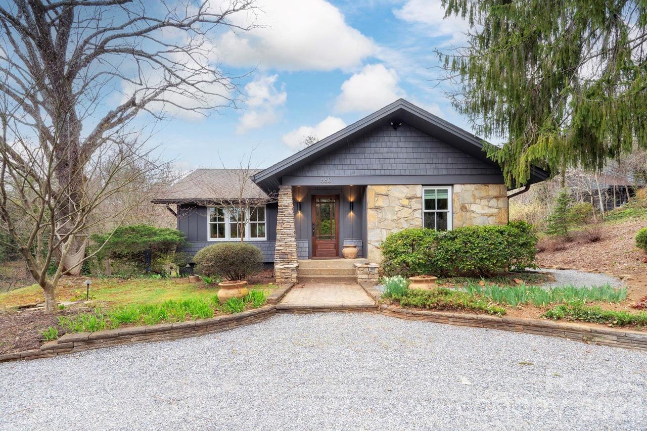 660 New Haw Creek Rd., Asheville, NC 28805