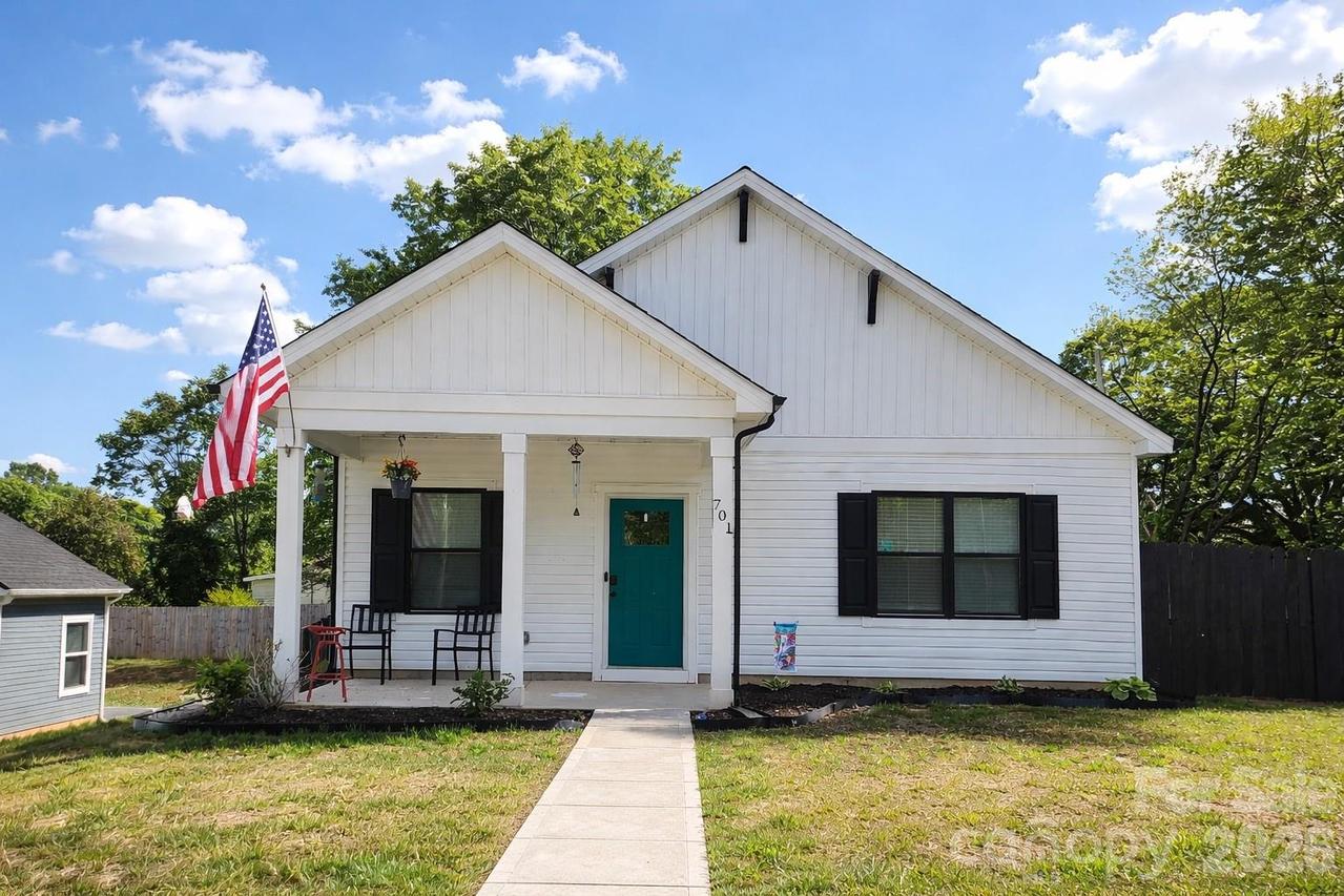 701 E 3rd Ave., Gastonia, NC 28054