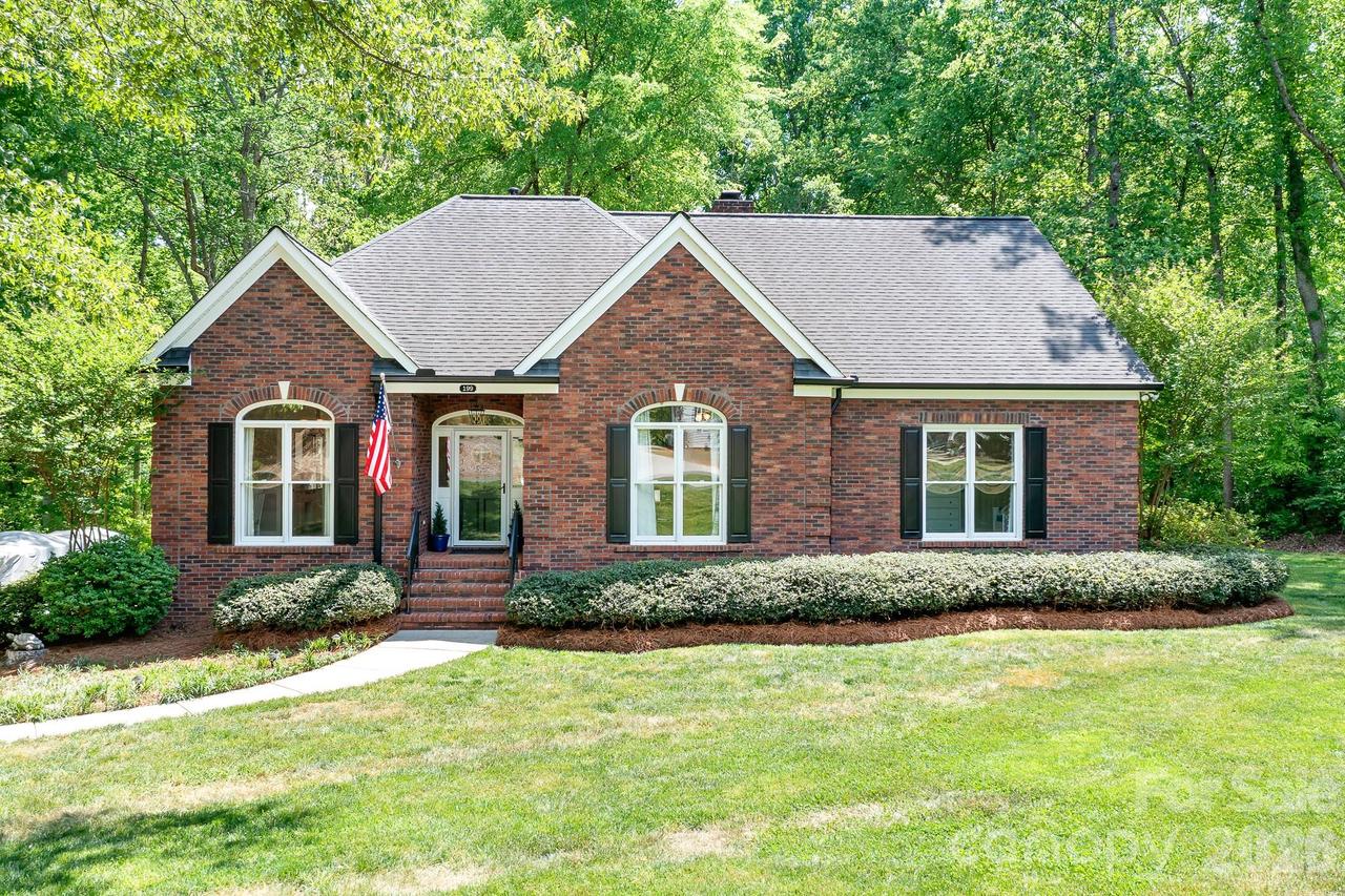 199 Buckingham Place Rd., Mooresville, NC 28115