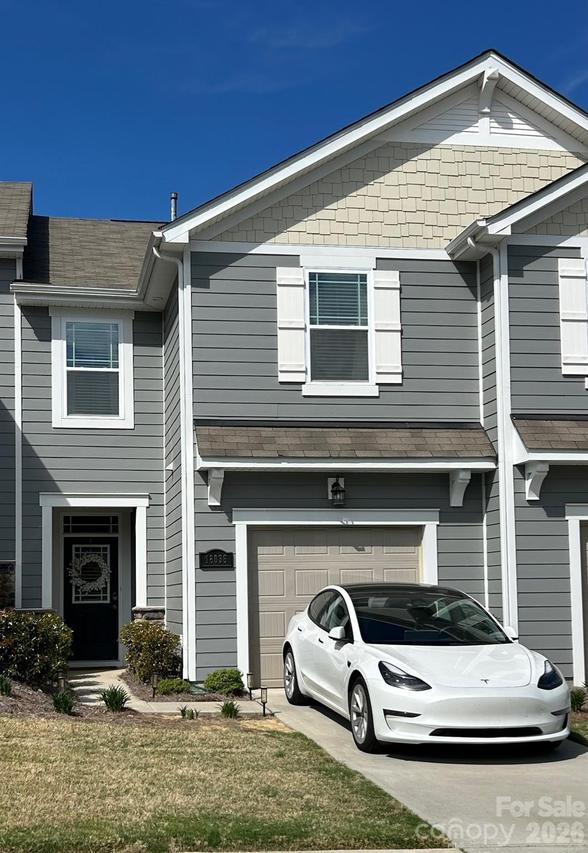 18036 Pear Hawthorne Dr., Huntersville, NC 28078