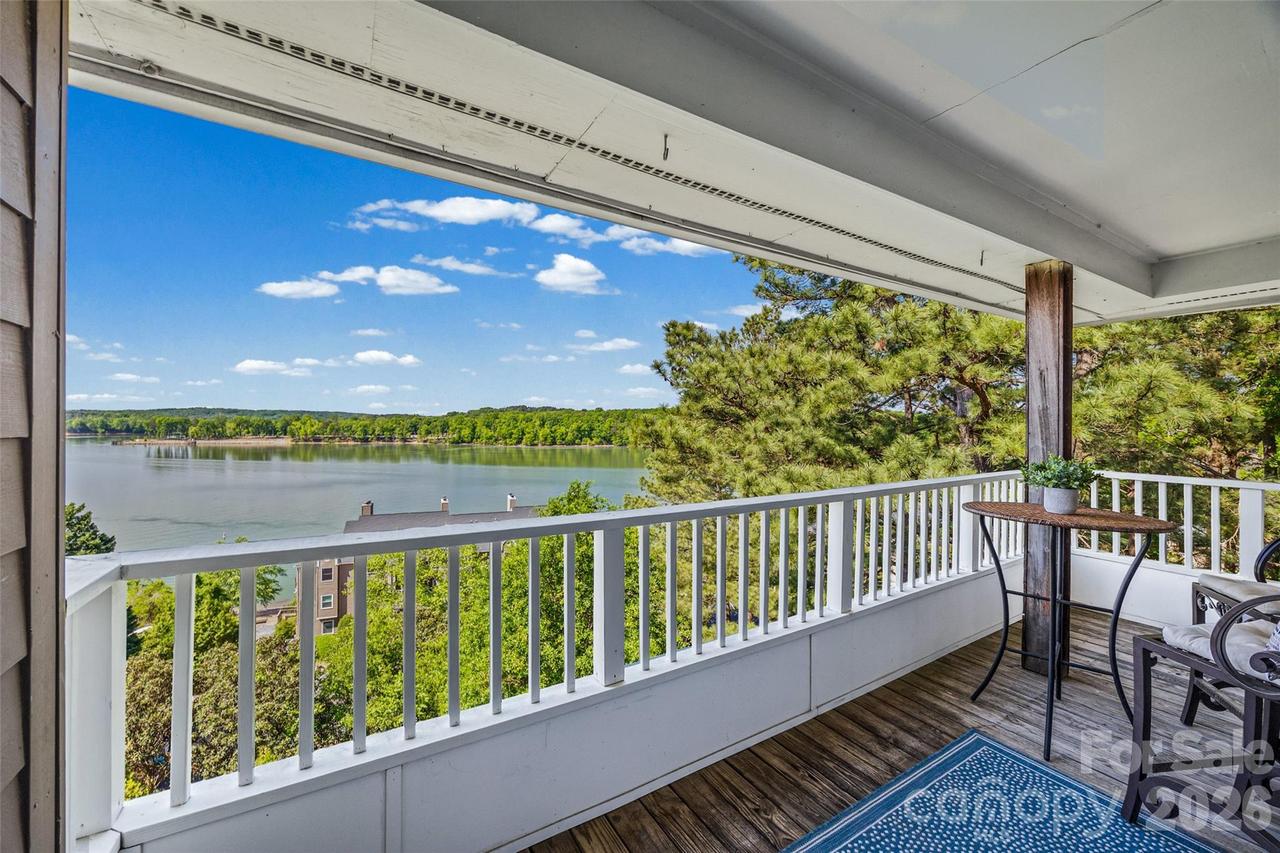 9709 Emerald Point Dr. #12, Charlotte, NC 28278