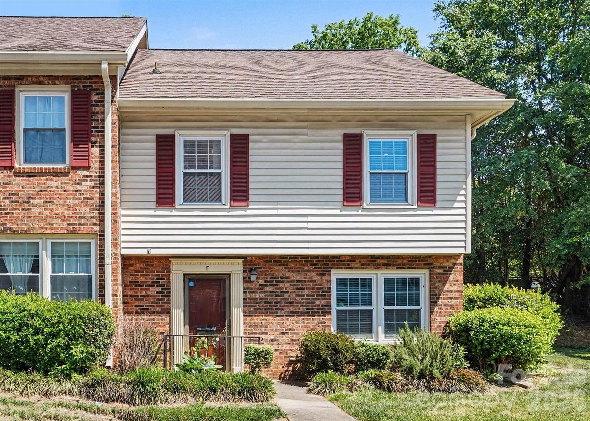 1236 Archdale Dr., Charlotte, NC 28217