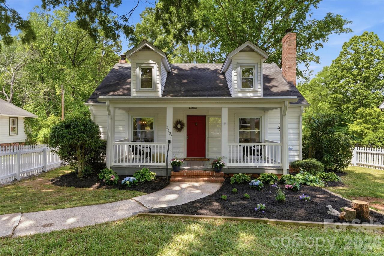2137 Lanier Ave., Charlotte, NC 28205