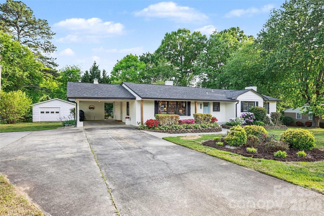 1209 Arbor Dr., Salisbury, NC 28144