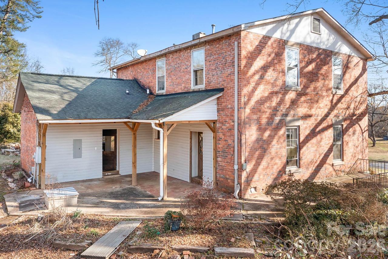 787 Startown Rd., Lincolnton, NC 28092