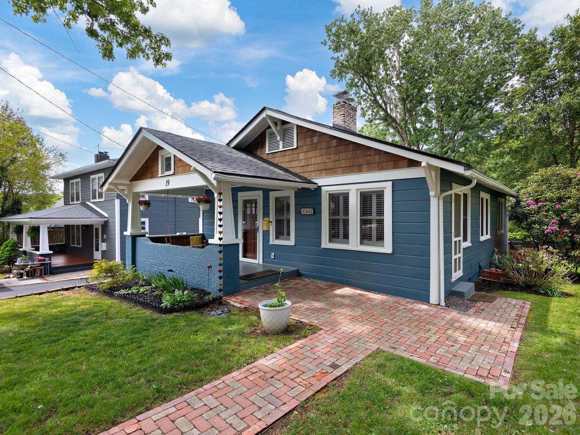 19 Lanvale Ave., Asheville, NC 28806
