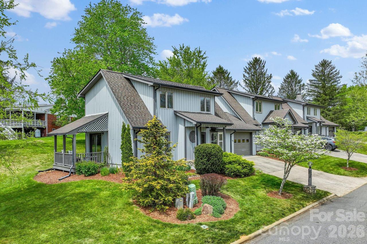 108 Kyfields Dr., Weaverville, NC 28787