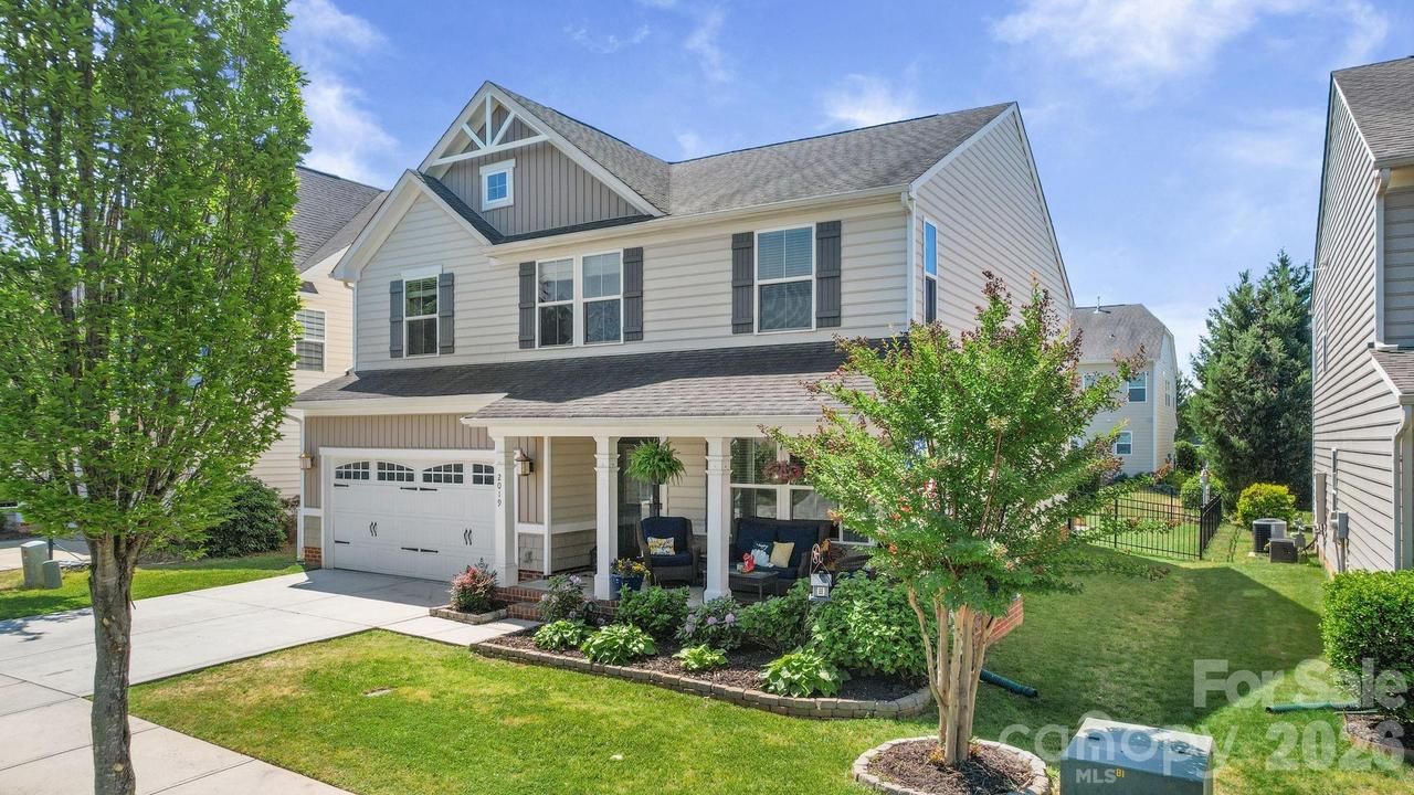 2019 Hamil Ridge Dr., Waxhaw, NC 28173