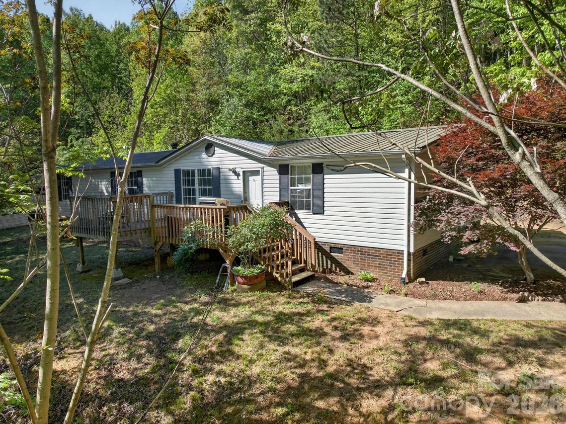 2324 Alfred Hartley Rd., Lenoir, NC 28645