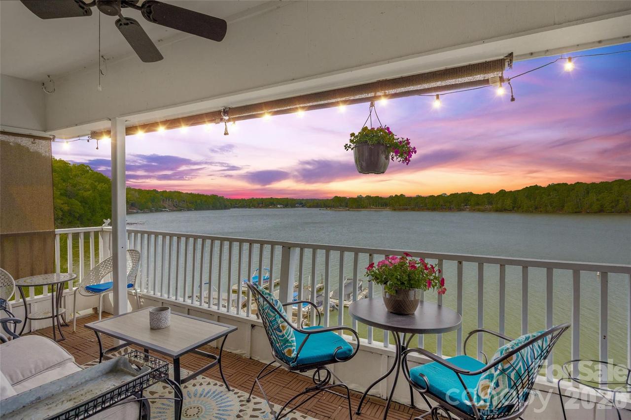7340 Lakefront Dr. #11, Charlotte, NC 28278