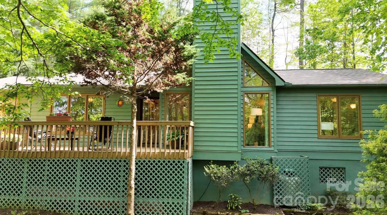 2698 Connestee Tr., Brevard, NC 28712