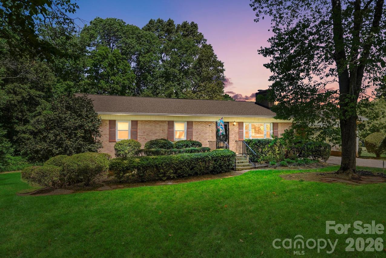 14050 Cabarrus Station Rd., Midland, NC 28107