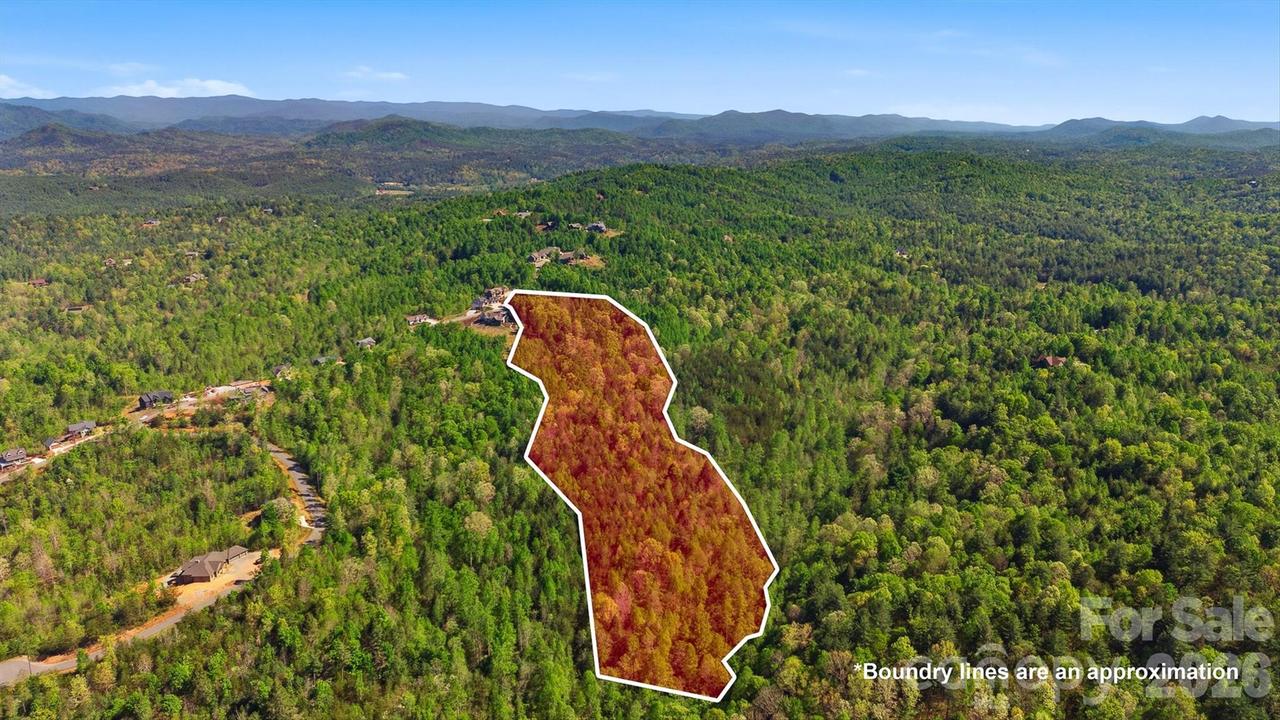 1029 River Club Ridge, Lenoir, NC 28645