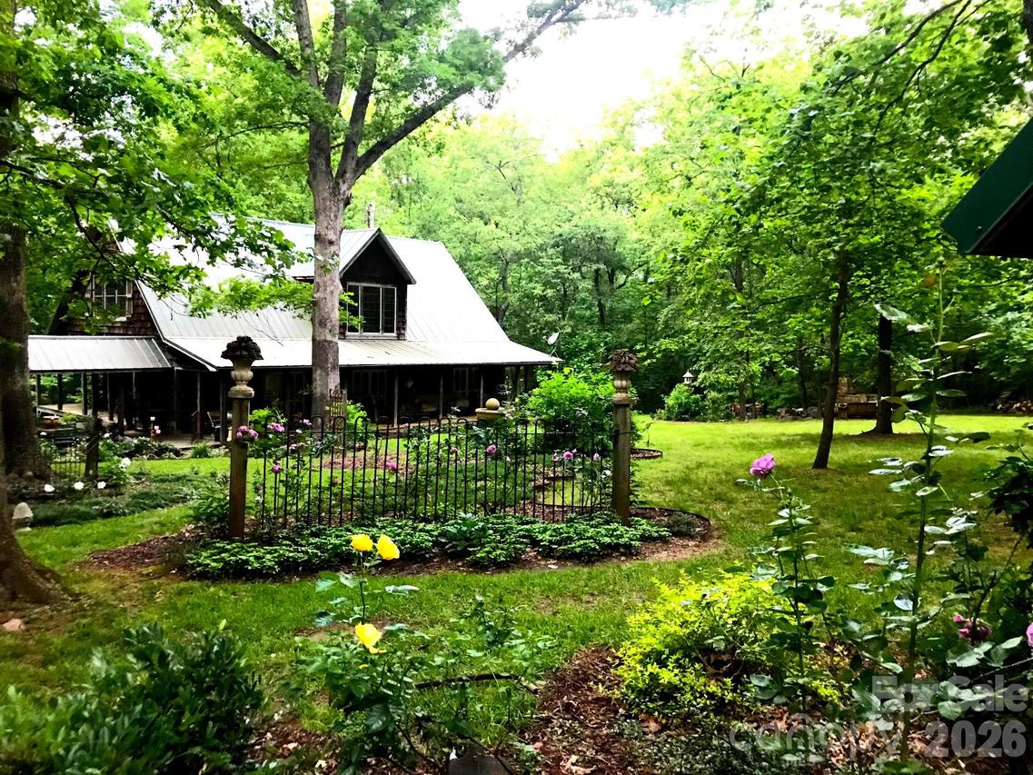 5592 Lennox Dr. #51, Kings Mountain, NC 28086