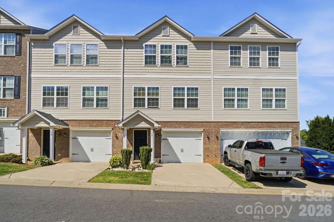 117 Langhorne Dr., Mount Holly, NC 28120