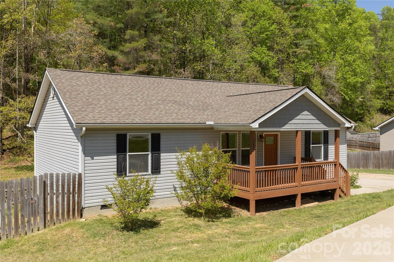 3674 New Leicester Hwy., Leicester, NC 28748