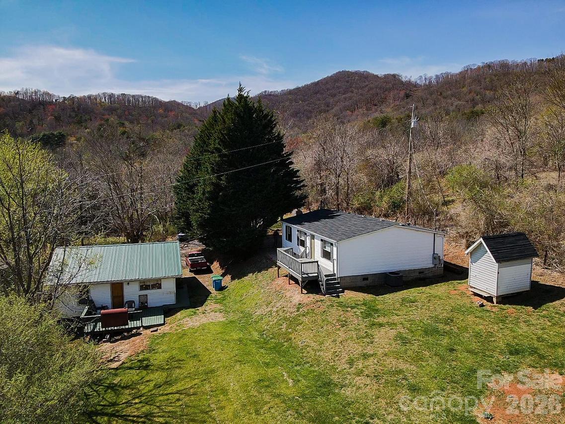 6 & 10 Lands End Dr., Candler, NC 28715