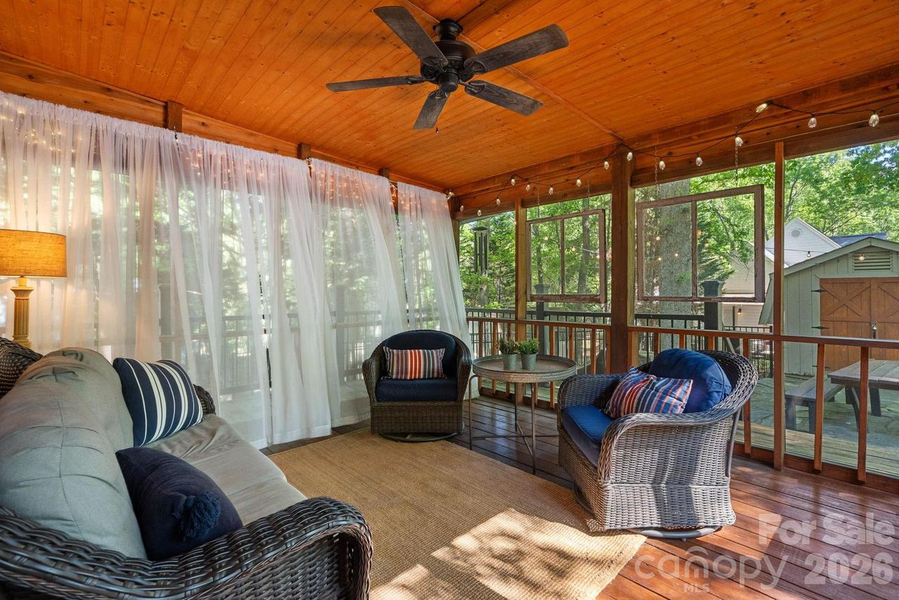 817 Bent Wood Ct., Matthews, NC 28105