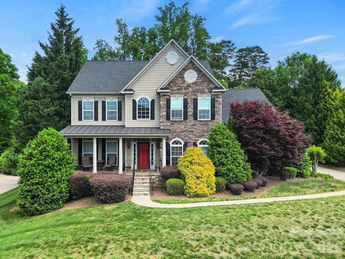 3012 Applewood Point Ln., Belmont, NC 28012