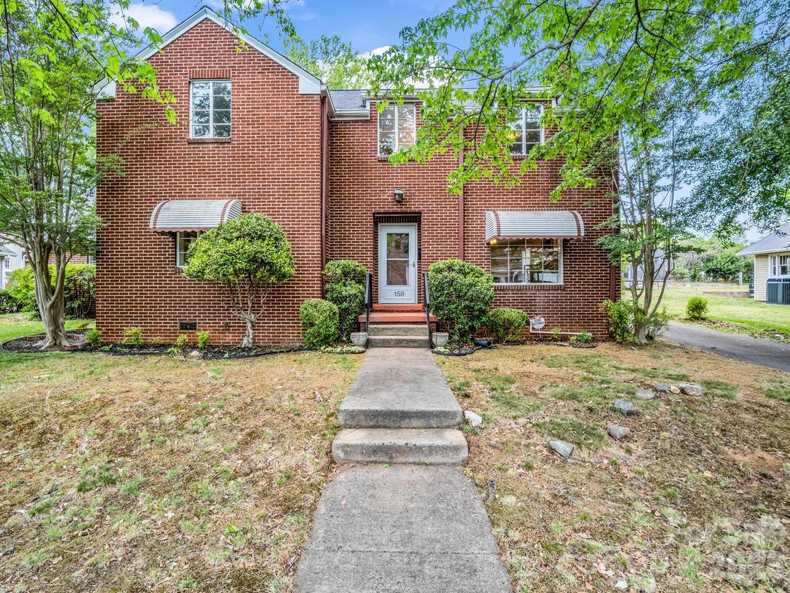 159 Arlington St., Forest City, NC 28043