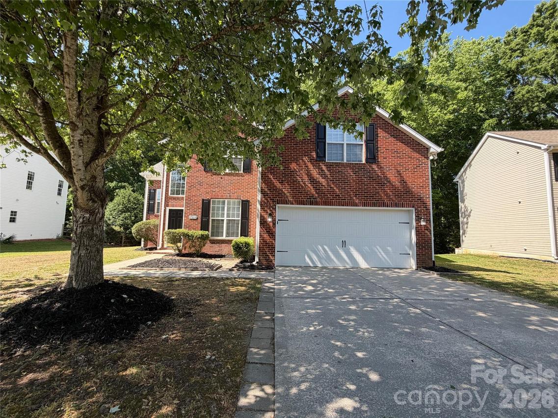 17224 Cambridge Woods Ct., Charlotte, NC 28277