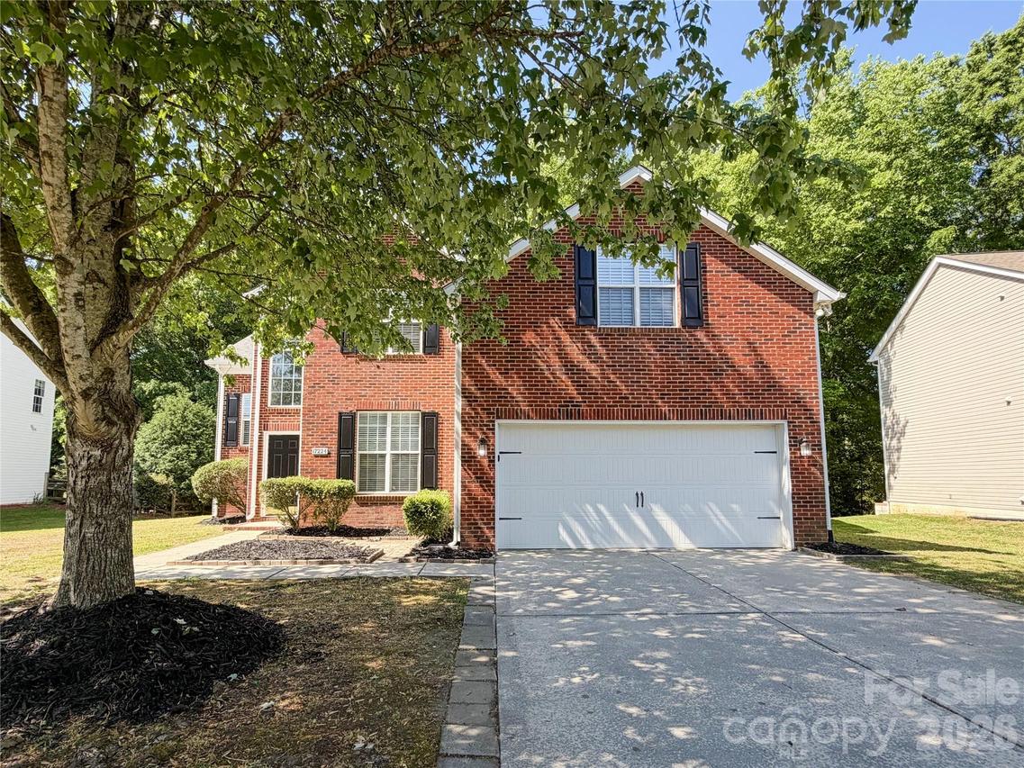17224 Cambridge Woods Ct., Charlotte, NC 28277