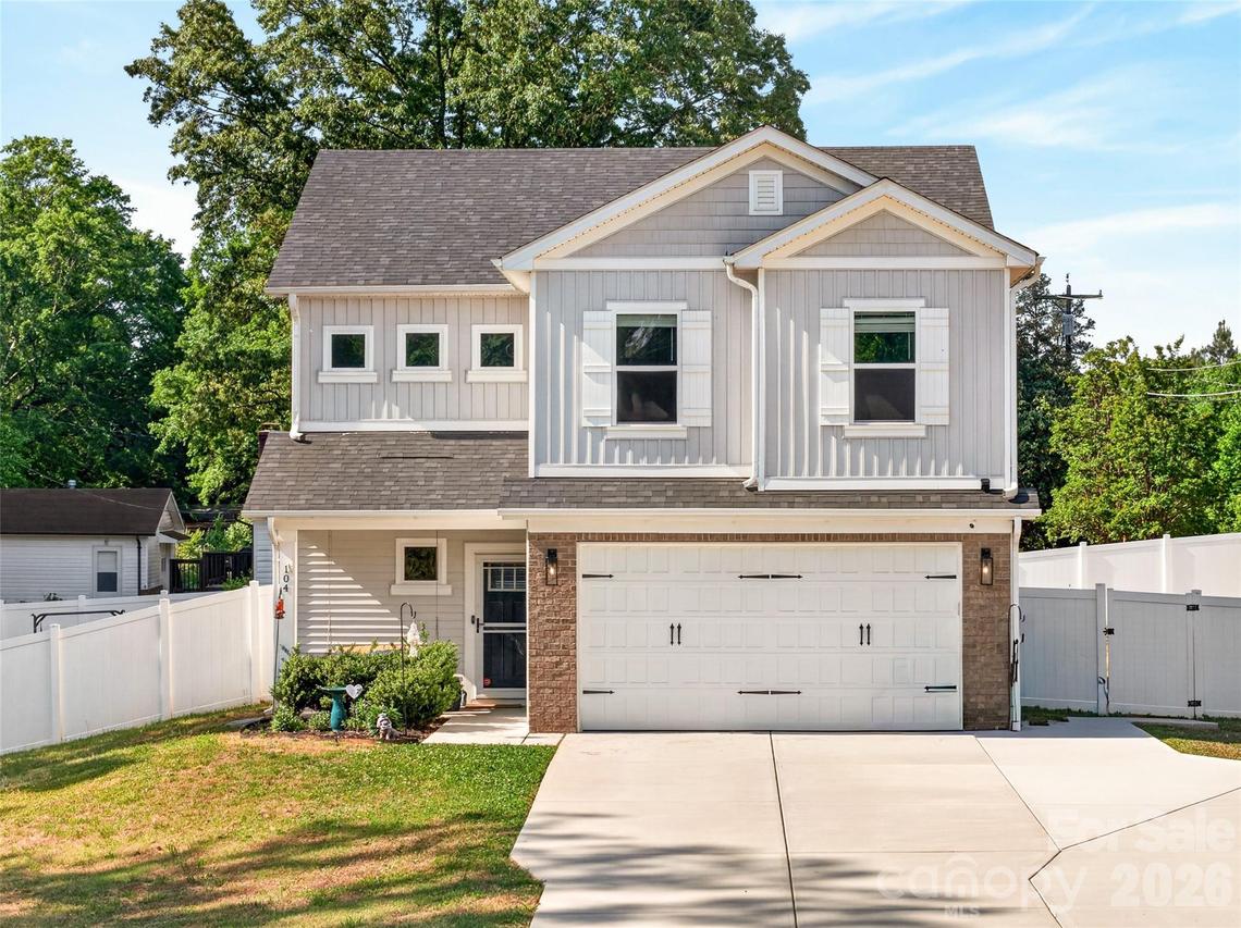 104 Trellis Ln., Troutman, NC 28166