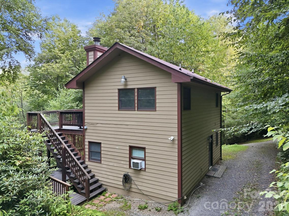959 Plott Balsam Rd., Maggie Valley, NC 28751