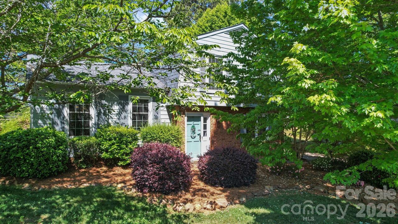 2165 Gaines Ave., Gastonia, NC 28054